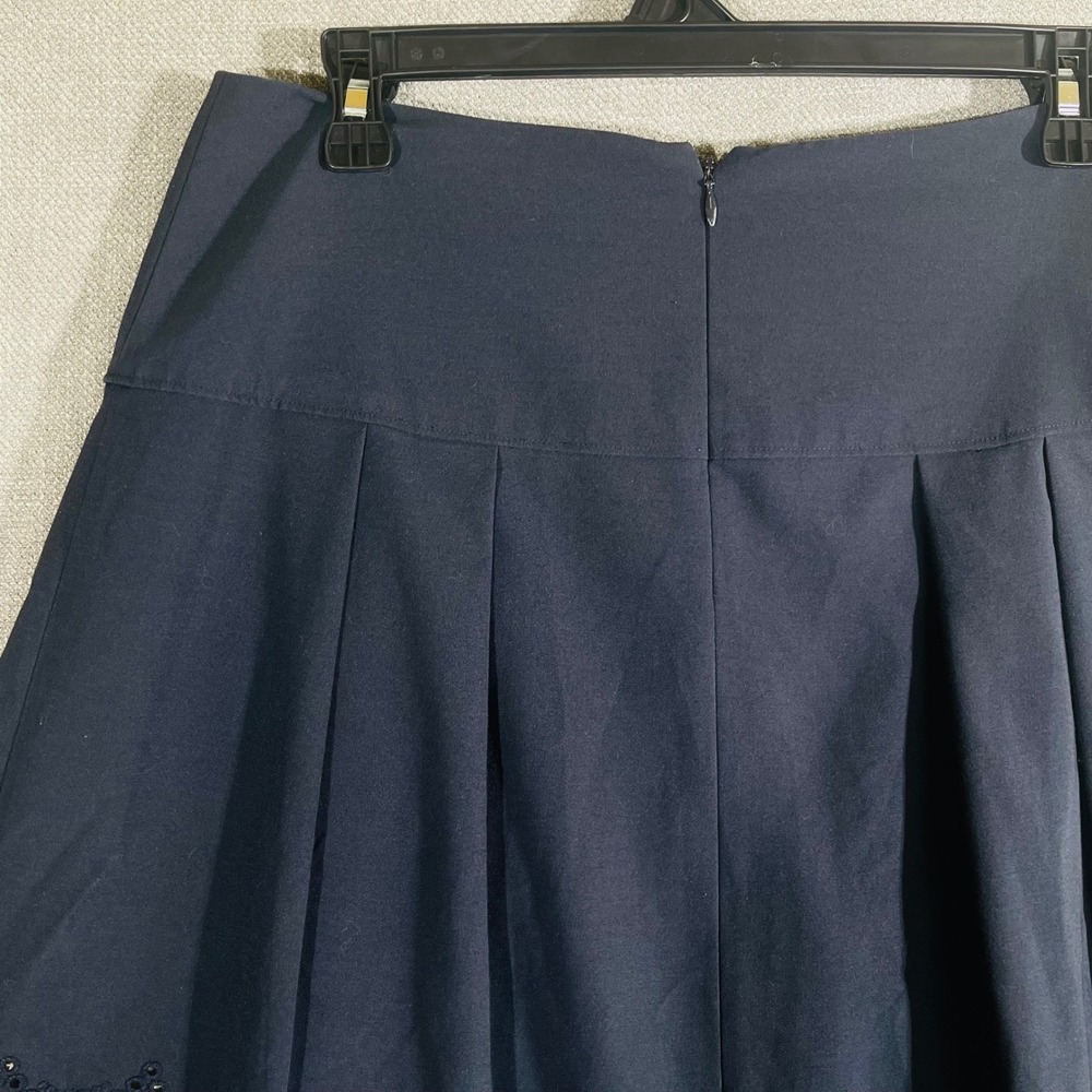 Ann Taylor Skirt Womens 6P Navy Blue Eyelet Hem Pleated Knee Length Career - Picture 10 of 14